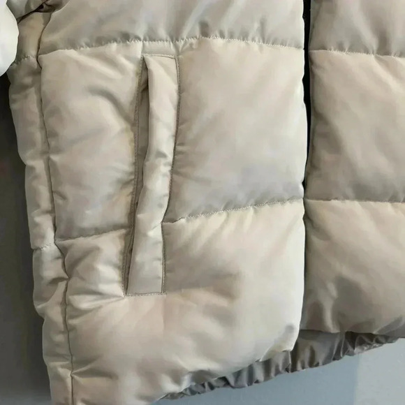 A&F Mens Ultra Collection Puffer Nylon Jacket Ivory Water Wind Resistant M - Picture 3 of 12